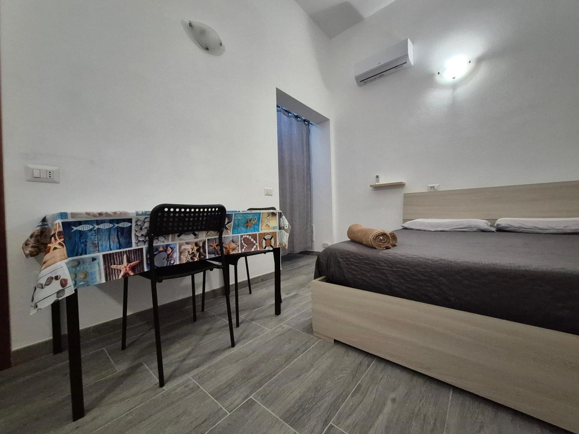 Casa Vacanza Monoboito Quartu SantʼElena Εξωτερικό φωτογραφία